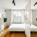 Skyline And Silence 2br 2 Balconies Apartment